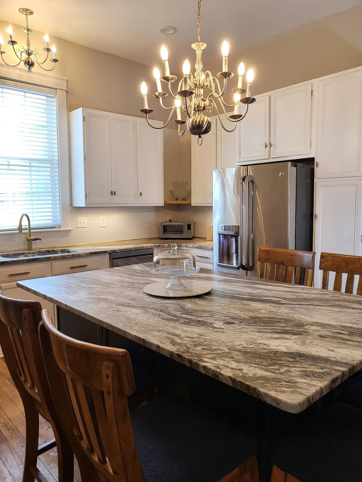 Large GE Cafe, pantry, and dishwasher make storing your groceries, meal prep and clean up a cinch. 